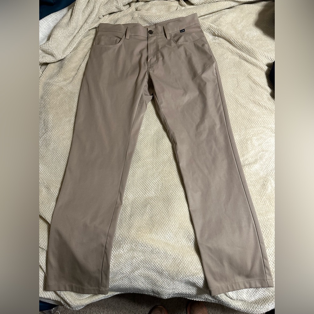 Travis Matthew Golf Pants Flat Front Stretch Gray Men's Sz 34x30